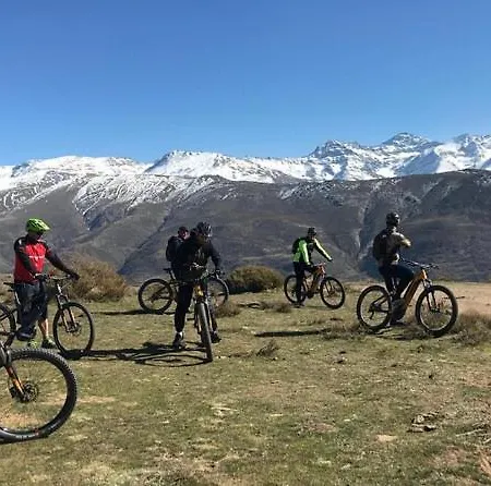 Con Garaje Cerca De Pistas Апартаменти